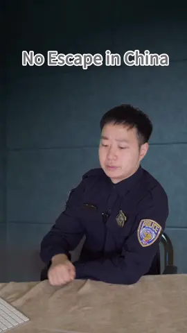 No Escape In China 👮🏻‍♂️👮🏻‍♂️👮🏻‍♂️ My very own Chinese cultural tour is now open for enrollment! Join an 8-day immersive journey through Beijing, Xi'an, Chongqing, and Shanghai. Hanfu experience Authentic local cuisine Historical exploration Click the link on my bio or scan the QR code to check details and secure your spot! Can't wait to explore with you! #chinese #chineselanguage #chineselesson #ChinaTour #mandarinchinese 