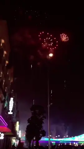 Màn pháo hoa tại vinhome ocssenpak 3 ####