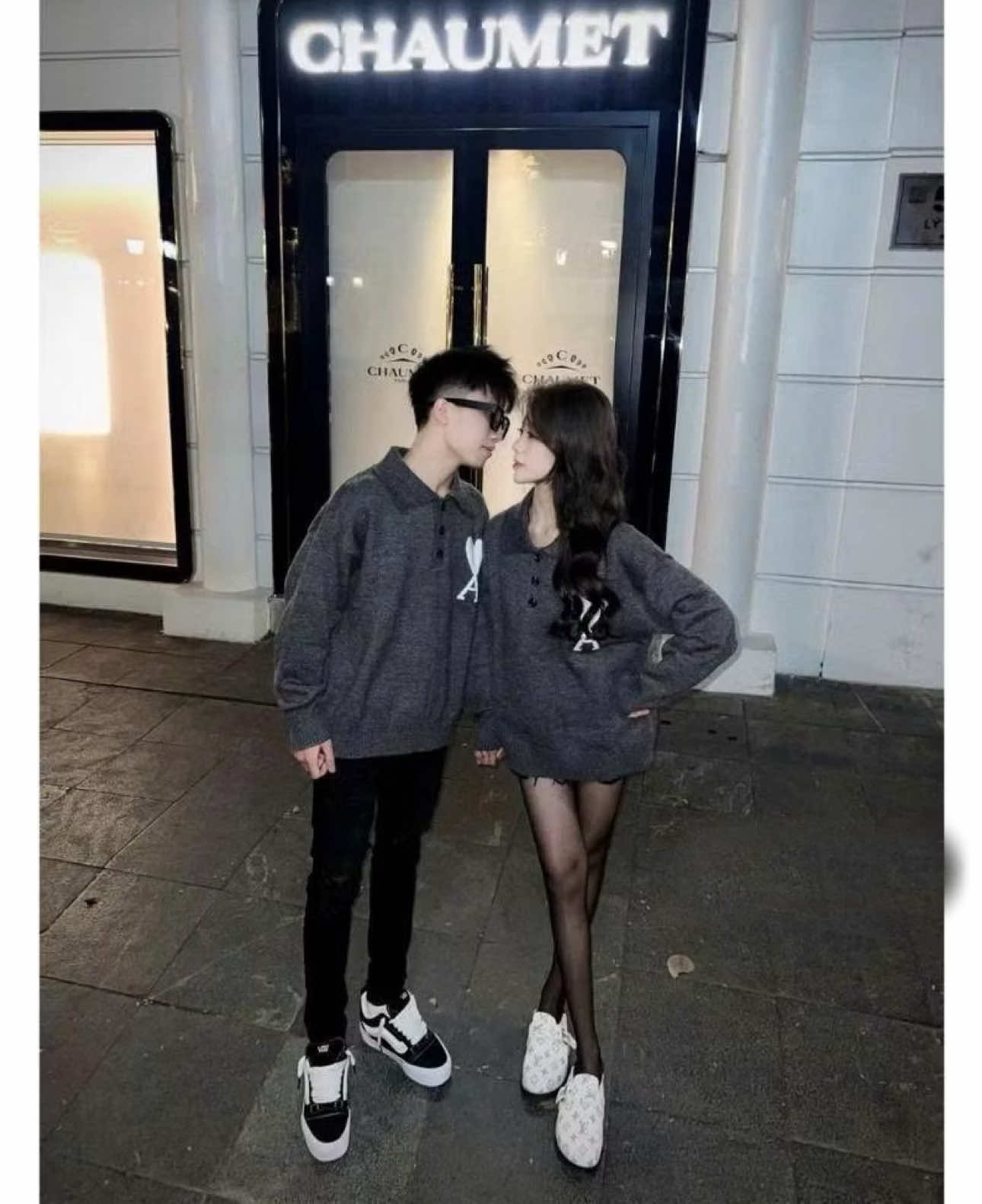 Áo len nam nữ cổ bẻ phối họa tiết dệt tim A dày dặn fom chuẩn unisex Qc