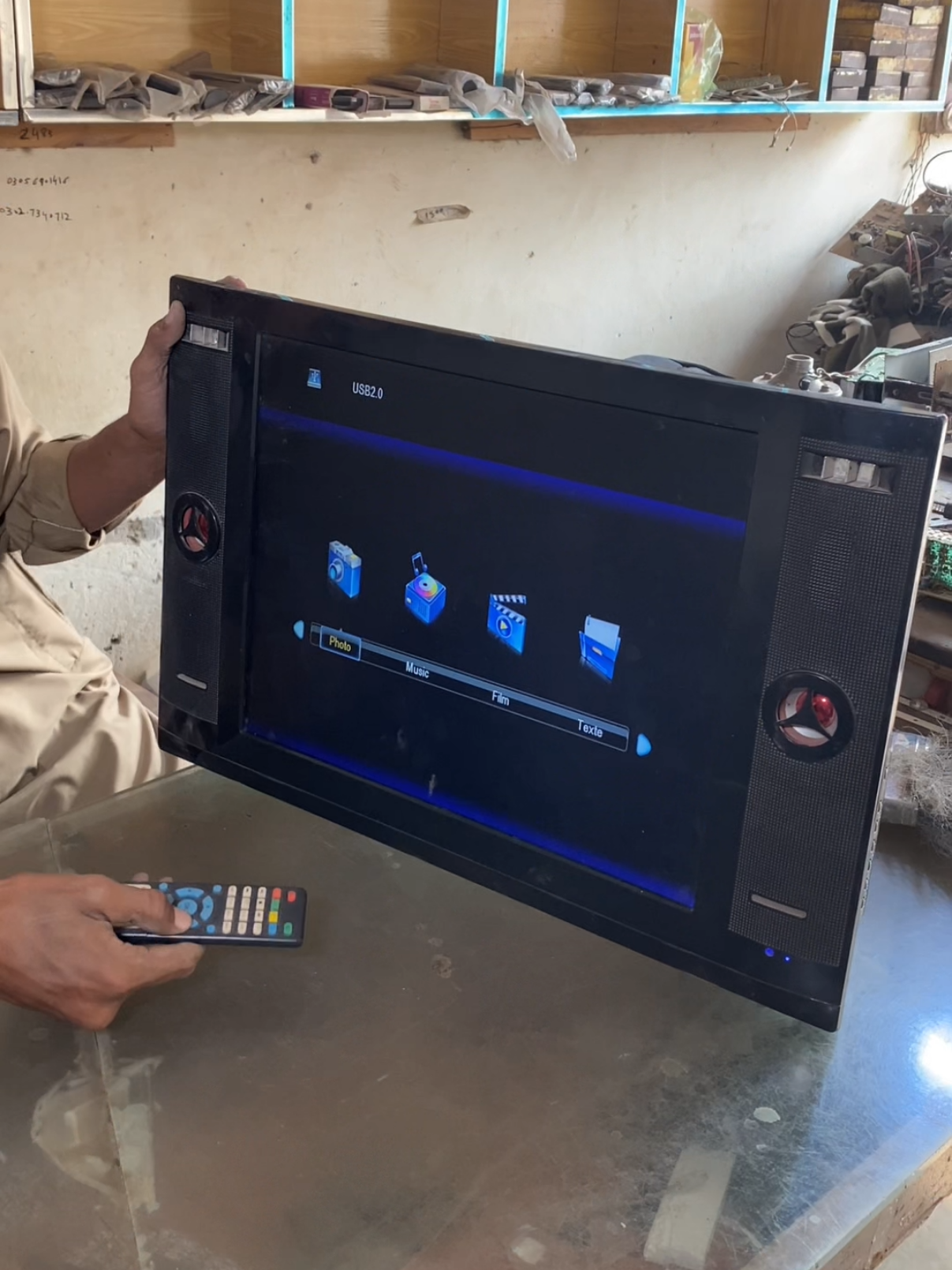 Restoring an Old Rusty LCD Back to Life #restoration #fyp 