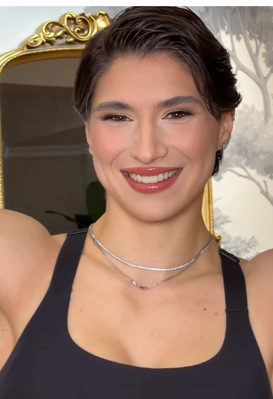 😬 Neden makyaj yapmadığımı umarım anlamışsınızdır... Makeup: @Aryabektas  . . #f #keşfetteyiz #gymgirl #makeuptutorial #açelyabazan 