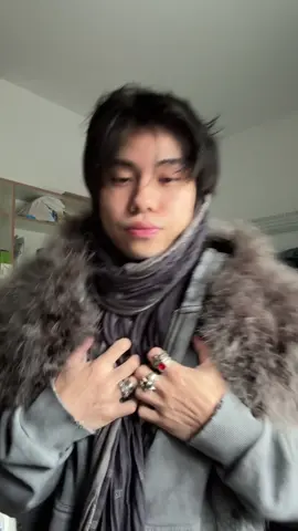 ignore the messy backround