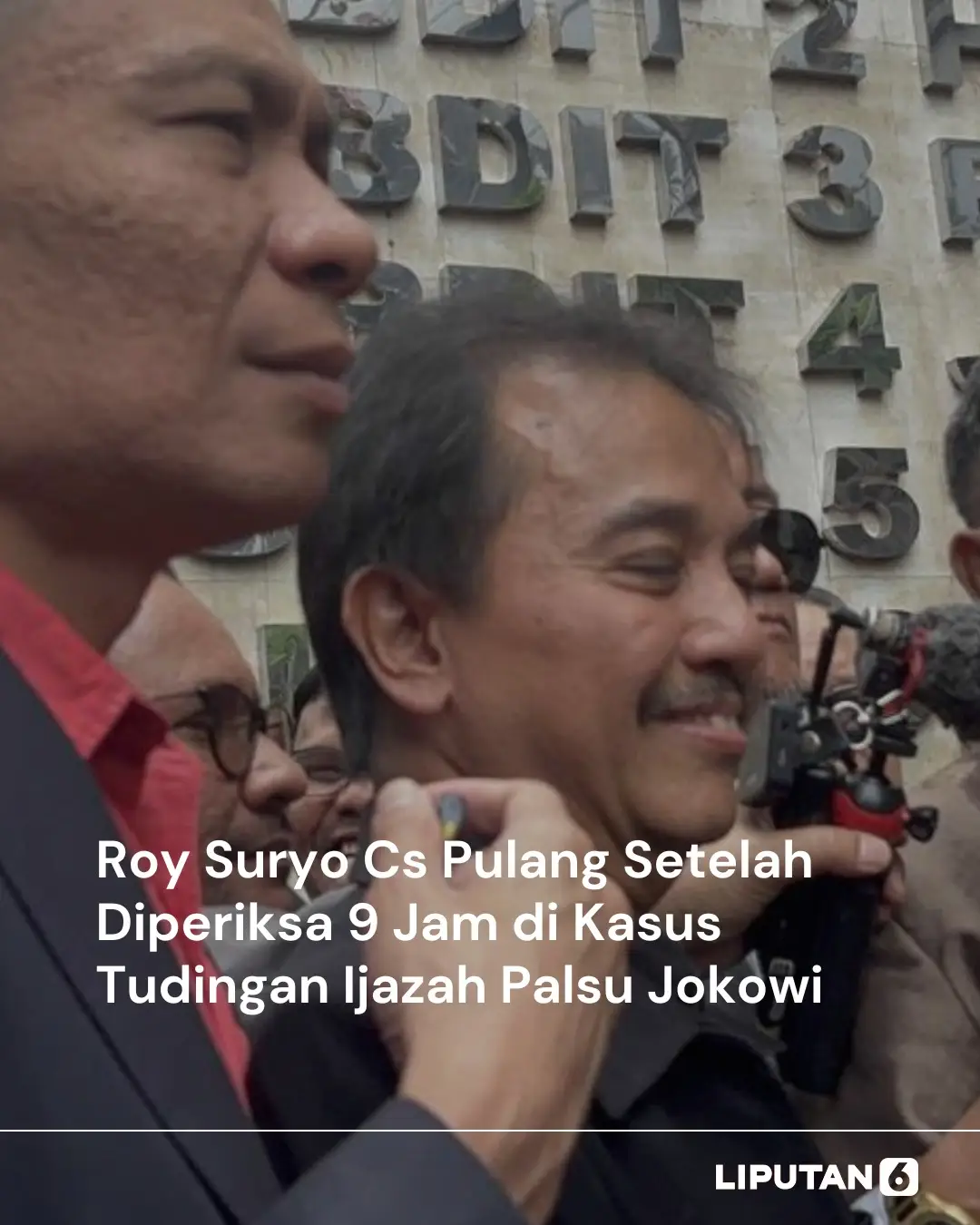 Roy Suryo, dr. Tifauziah Tyassuma, dan Rismon Hasiholan Sianipar rampung menjalani pemeriksaan perdana sebagai tersangka dalam kasus dugaan tudingan ijazah palsu Presiden ke-7 Joko Widodo Atau Jokowi. Ketiganya diperiksa penyidik Ditreskrimum Polda Metro Jaya, Kamis (13/11/2025), selama hampir sembilan jam. menjelaskan, pemeriksaan berlangsung maraton sejak pagi. “Berawal dari pukul 10.30-12.00. 12.00-13.30, lebih kurang 1 jam setengah diberikan kesempatan istirahat untuk melaksanakan ibadah dan makan siang. Dilanjutkan 13.30-15.30. Ini pemeriksaan dilanjutkan kembali istirahat lebih kurang 1 jam dan berakhir di 18.30 WIB,