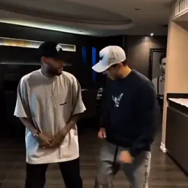 qoymalarımı izle😜 #neymar #BENSARAMIÇOOKKSEVİYORUMMM #FYPPPP #theend #fyp5621