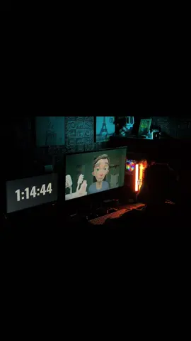 Às vezes, é preciso se quebrar pra se reconstruir de verdade. A máscara cai quando a alma decide respirar. E é nesse instante que você começa a ser quem realmente é.