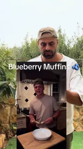 Healthiest blueberry muffins so far 👌 اكتر وصفة بلوبري مافين صحيّة و سريعة 💫 اللي كتب بالتعليقات ( سلام للسودان ) 🙏 شكراً من القلب ، واللي أعاد نشر الفيديو شارك ايضاً بأمنيات الصلاة و السلام للشعب السوداني الشقيق ❤️#فيكي_يا_آسيا #muffins #blueberry #peace