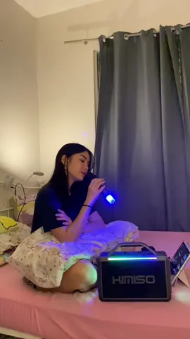 singing “Just Fall in Love Again” and accidentally falling in love with my  karaoke’s sound quality!! 😩🫶 #KMS252 #PortableSpeaker #KaraokeTime #DualMicSpeaker #PartyAnywhere  