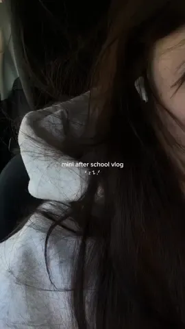 mini vlog, happy Thursday ᶻ 𝗓 𐰁 .ᐟ  #quietlife #minivlog #fyp #cozyvibes #aesthetic 