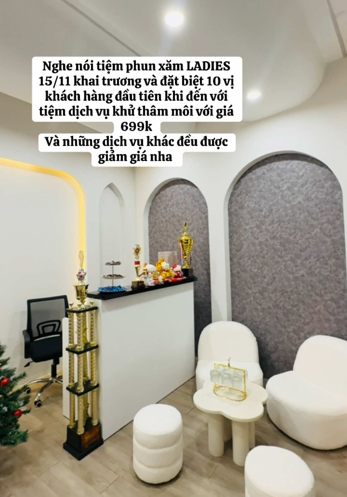 Mn đừng quên 15/11 này giá khử thâm môi chỉ còn 699 thôi nha và nhiều trương trình giảm giá hấp dẫn trong ngày khai trương nha ❤️‍🔥#khuthammoicantho #phunmoitunhien #phunmoidep #phunmoicantho #tiệmphunxam 