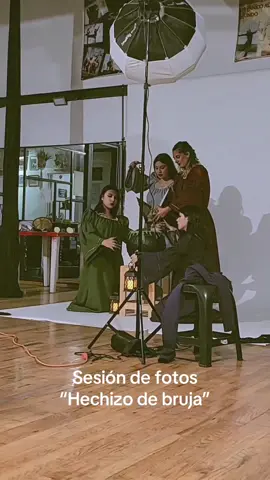 Valía mucho la pena, después de nuestro trabajo en vestuario y las coreografías para el show, tener buenas fotos. Y vino el mejor para ello: Jacobo Ríos.