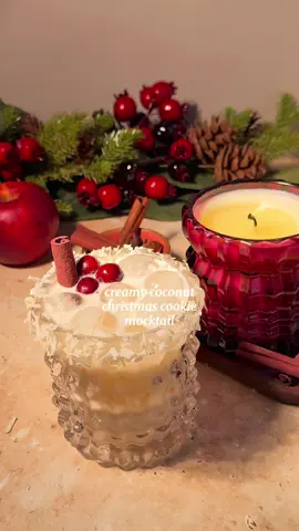 creamy coconut Christmas cookie mocktail, bc you deserve a fun cozy drink you can make at home too this season 🎄🌲 #mocktail #holidayrecipe #nonalcoholicdrink #holidaymocktail #sobercurious 