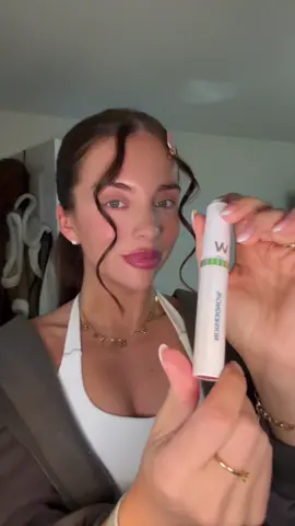 My new obsession, the BEST lip stain @Wonderskin 💋 @Wonderskin Beauty #makeup #lipstain #ugc #ugccontentcreator #beautytips 