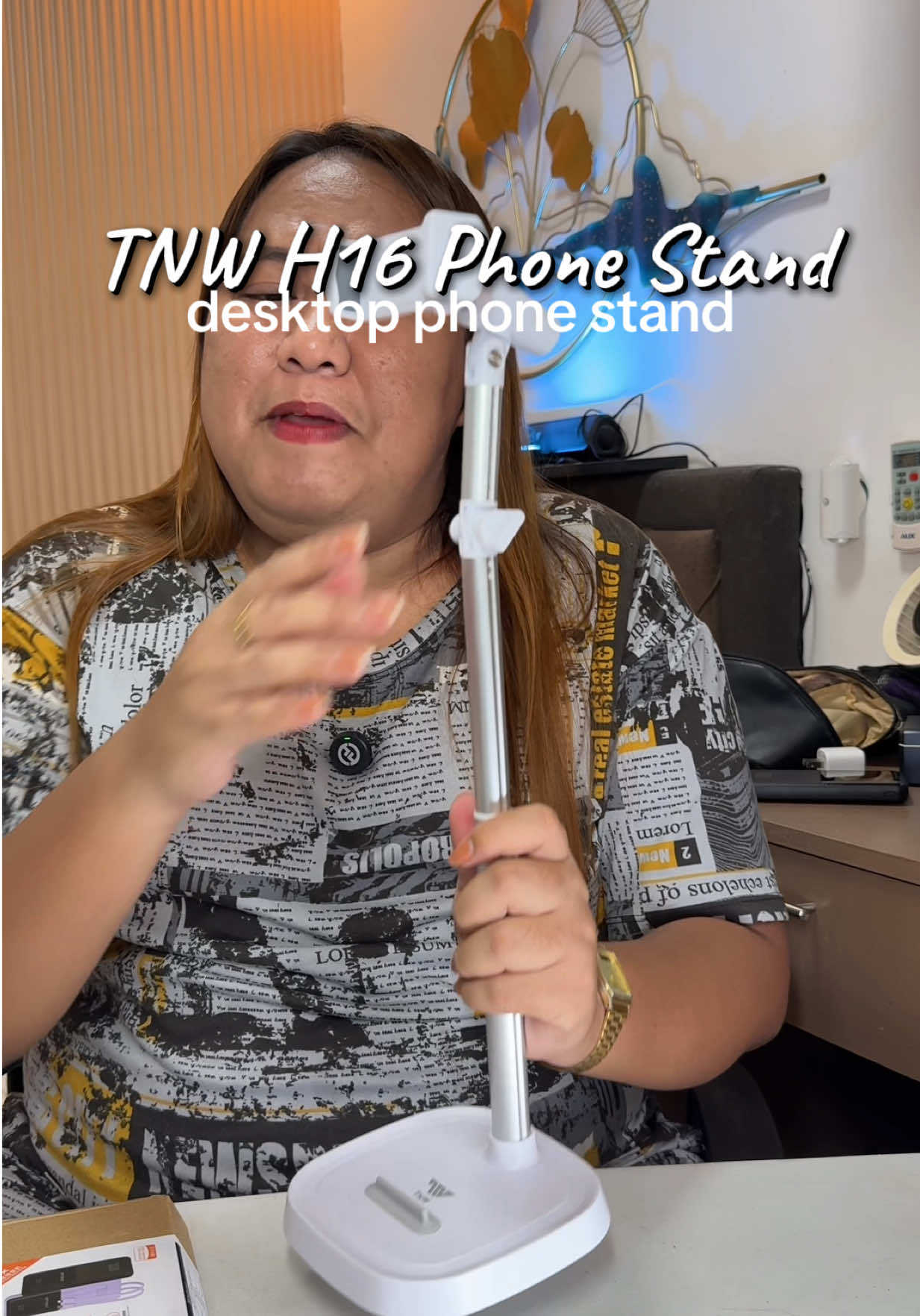 Sobrang useful nito magagamit mo talaga sa live, content at pag nanuod ng movie. #tnwh16 #tnwh16phoneholdertripod #phonestand 