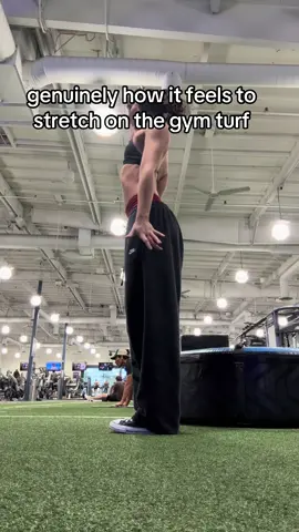 NO FREAKY MEN IN MY COMMENTS THIS IS A JOKE AND #wlw