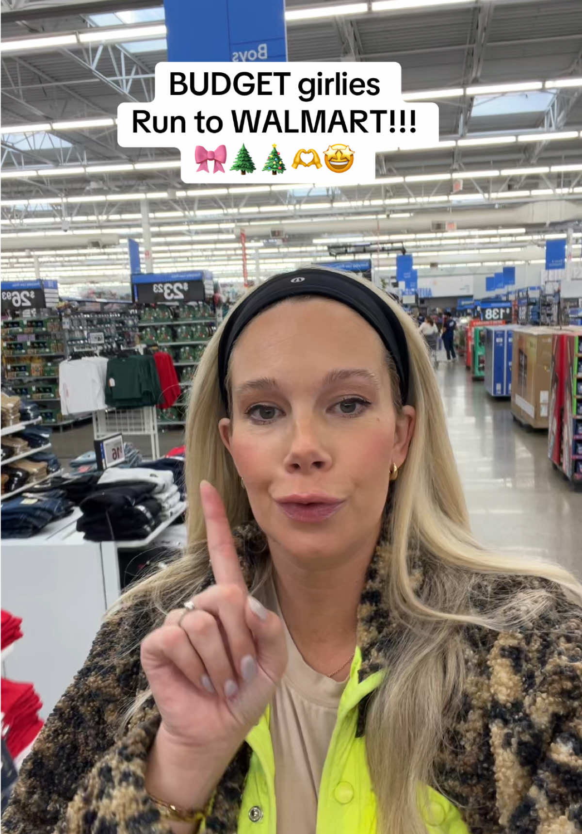 Budget girlies!! Run to Walmart they have the best fashion/holiday outfits!!! @Walmart #walmartshopping #walmartfashion #budgetshopping #walmartdeals 