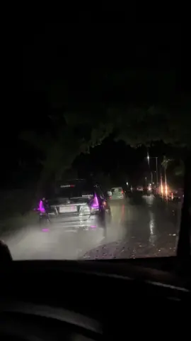 Mabar Hujan”🥶🚀 #shinole_fams #garasi88 #travelbelopa #berandafyp #fyp @IdhamGoma1016 @Arya Febrian @Blue Ferrary 