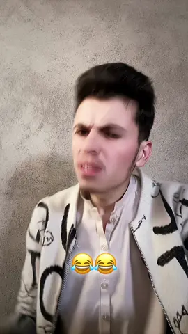 Waye waye da acting 🙈😂😂#funnyvideos😂 #foryou #unfreezmyaccount #tiktokteamviralmyvideo #Lobyaacting 