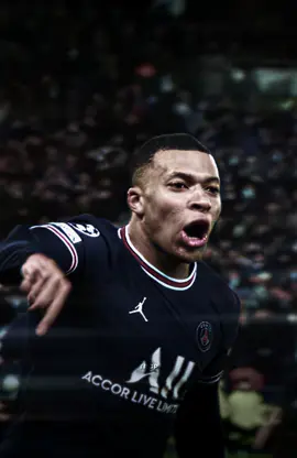 Mbappe x Comic 🥶😈 || #fyp #football #mbappe #edit #aftereffects 