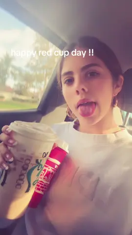 #redcup #starbucks #viral #fyp #blowthisup 