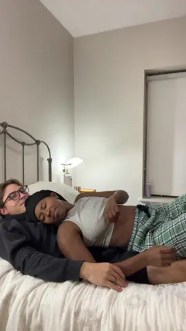 Personal space doesn’t exist over here 👏🏾