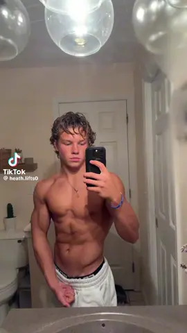 Showing off complete perfection  @Heath. 