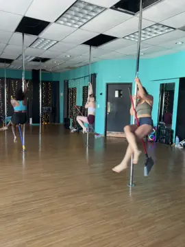 I’m late on posting this  lol but here are some BADD WITCHES of @Free Flow Fitness 🥰