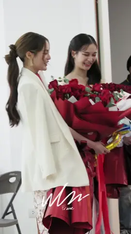 ความโรแมนติกของพี่ดิส 😳🌹 #happy22ytangkwaday  #tkpinyanech #nurdesoraya #tknur #แตงกวาเหนือ @Phinyanech.h @nurdesoraya 