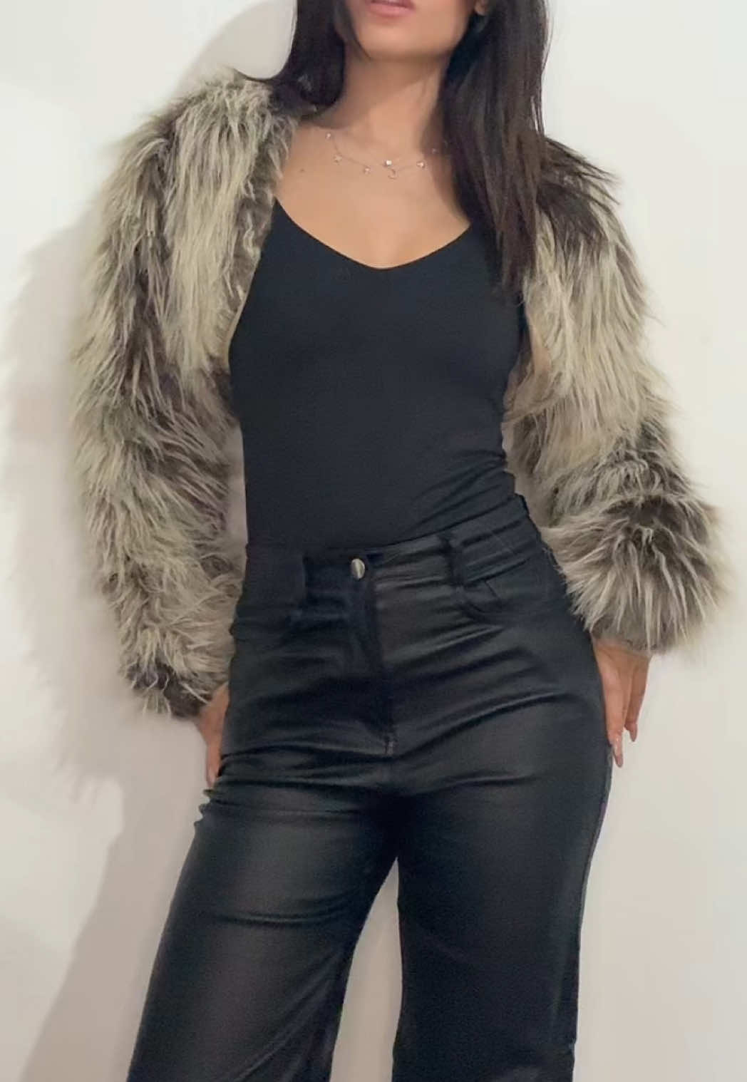 How GORGEOUS is this piece from @Zentia ! all pieces are statement pieces with amazing quality that you cannot miss out on specially this season🤩