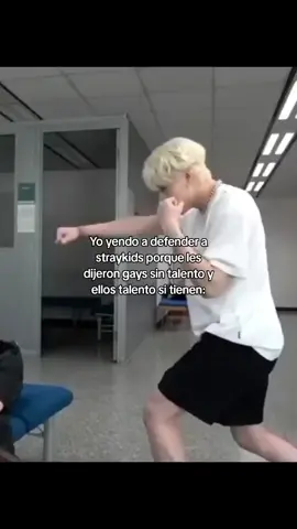 OSEA QUE LES PASA! #StrayKids💗 