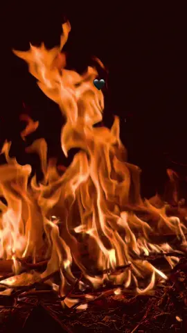 Geceye güzel bir söz bırak#acılıhikayeler #hüzünlüvideolar #anlamlısözler #fyp 