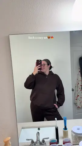 In love with this set!! #set #2piece #sweatset #sweats #cozy 