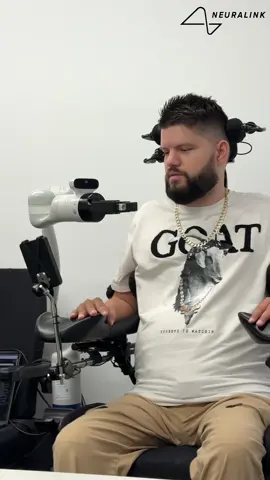 You can control a robot arm with @neuralink.ltd ! What could it control next? #Neuralink #BCI #FutureIsNow