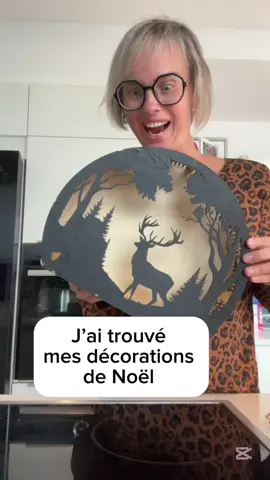 Vous aimez? J’adore ces créations uniques qui vont me permettre de décorer ma maison et mon sapin 😍😍 Et pourquoi pas offrir des cadeaux personnalisés à mes proches? Je vous recommande « De mes petits doigts »! Retrouvez-la sur les réseaux ou sur son site www.de-mes-petits-doigts.com 😉 #noel #artisanat #ideecadeau #creation #artisanatlocal  