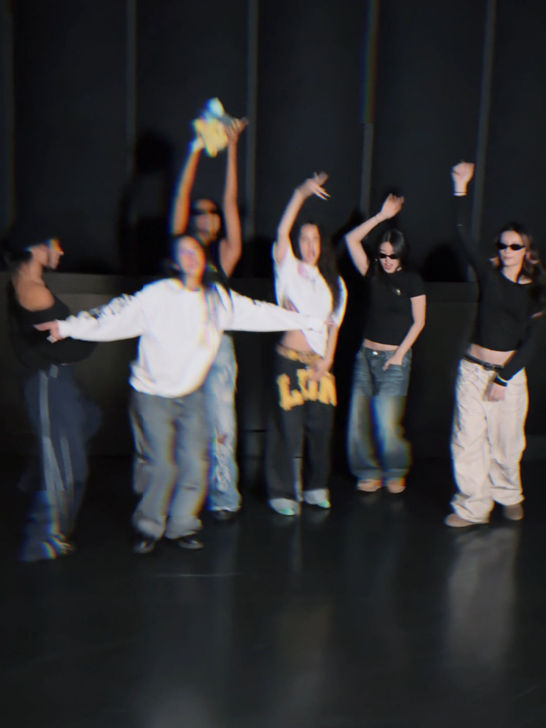 don't get comfortable 'cause any minute now @VALORANT @Valorant Esports  #VCTGameChangers