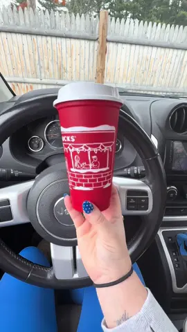happy red cup day to all that celebrate!! ❤️🎄#redcupday #starbucks #coffeetiktok #fyp 
