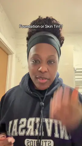 Let’s end this discussion here #fyp #thenaomijamess #makeup #foundation 