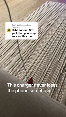 Replying to @Shopaholics not sure how but it never falls off the charger #phonecharger 