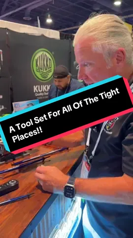 Very innovative! #mechanic #automotive #tools #fyp #viral 