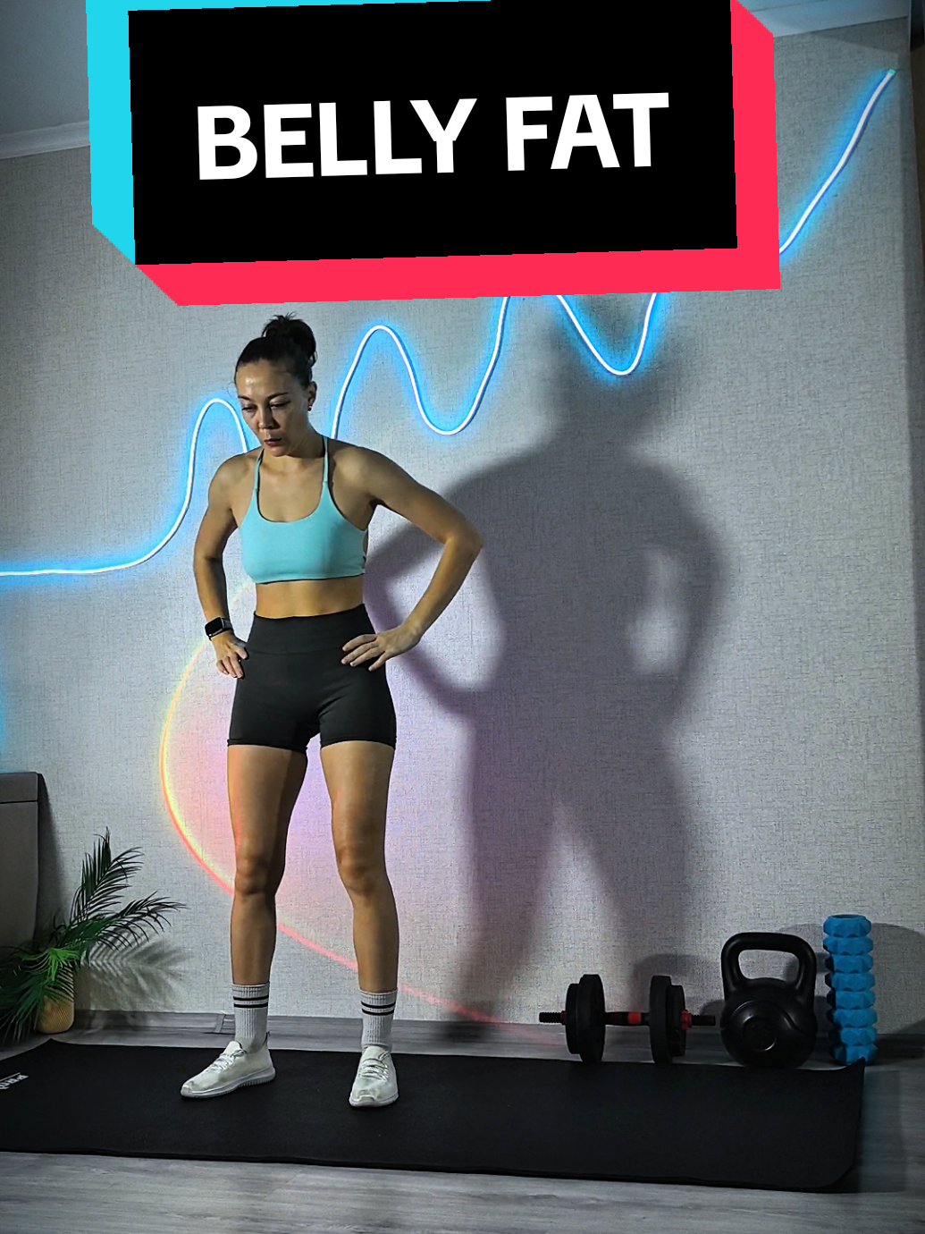 Burn belly fat 🔥 4 minutes 20 seconds work 10 seconds rest Do 3-6 rounds #workoutroutine #flatstomach #cardioworkout #Fitness #motivation 