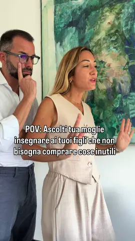 La coerenza prima di tutto! 🙈 👉🏻Segui @papathumper su Instagram per farti due risate e sentire anche il punto di vista di un Papà 💙 #VitaDaMarito #MoglievsMarito #IroniaConiugale #SposatoMaFelice #neiperteeee 