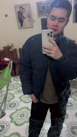 Cuộc sống toàn màu đen 