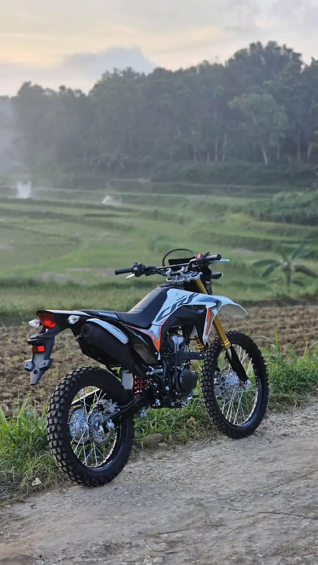 💔🥀#supermotoherex #crfherexstyle #surexgank🔥 #lewatberanda #fypシ゚ 