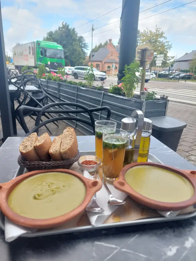 #حركة_إكسبلور #molanbeek #cafemamounia #biljika🇧🇪 #nederland🇳🇱 @Apie Abdaras @momo_ino 💙🇲🇦🇲🇦🫡 @أفراح العثماني @cafe mamounia @Youssef Ben Yahia 