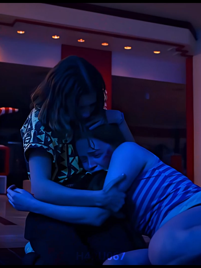 SHE WAS NEVER THE SAME AFTER BILLY'S DEATH 💔 . . stranger things edit | song name : laura palmer's theme . #strangersthings #max #maxmayfield #edit4k