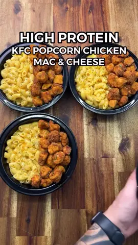 High Protein KFC Chicken Mac & Cheese🍗🔥 59g Protein Meal Prep💪🏼 (Macros: Per Serving - 4 Total) 589 Calories 67gC | 8gF | 59gP Follow @gymhealthu for more  Follow @gymhealthu for more  Don’t forget to check out the digital cook books with over 200 delicious & easy recipes like these! 📖👨🏻‍🍳 Ingredients:  700g Diced Skinless & Boneless Chicken Breast (raw weight) 100g Plain All Purpose Flour (not all of this is used - approximately 42g in total stuck to the chicken & the rest falls to the bottom of the container) 2 Eggs (whisked) 3g Baking Powder 320g Macaroni/Elbow Pasta (dry weight - San Remo Elbow Pasta) 340ml Fat Free Evaporated Milk (Carnation Light & Creamy) 60g Light Cream Cheese (Philadelphia Light Cream Cheese - or 4 light laughing cow cheese wedges) 70g Grated Cheddar Cheese (Dairyworks Natural Cheddar Cheese) 1 Tsp Smoked Paprika, 1 Tsp Salt, 1 Tsp Garlic Powder & 2 Tsp Nutritional Yeast (optional) KFC Herbs & Spices: (use what you have available) 1 Tsp Salt 1 Tsp Mustard Powder 1 Tsp Thyme 1/2 Tsp Black Pepper 1 Tsp Basil 1/2 Tsp Celery Salt 1/2 Tsp White Pepper 1 Tsp Garlic Powder 1/2 Tsp Ginger Powder 2 Tsp Smoked Paprika 1 Tsp Oregano Don’t forget to check out the digital cook books with over 200 delicious & easy recipes like these! 📖👨🏻‍🍳 Reheat Instructions: For the best reheating results seperate the popcorn chicken from the mac & cheese and air fry the chicken at 190C/375F for 2 - 3 minutes. Add a slash of milk to the mac & cheese then microwave for 2 - 3 minutes, stir every 45 seconds & add more milk if needed until creamy & warm. #kfc #pasta #chicken #macncheese #chickenrecipes #macandcheese #Foodie #mealprep #highprotein #lowcalorie #EasyRecipes #gymfood #fatloss #weightloss #healthyrecipes #highproteinmeals 