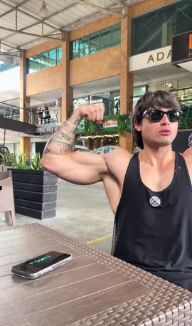 No tenían pizza anabólica  #gymrat #aura #fitnessmotivation #reactionboy #gymmotivation 