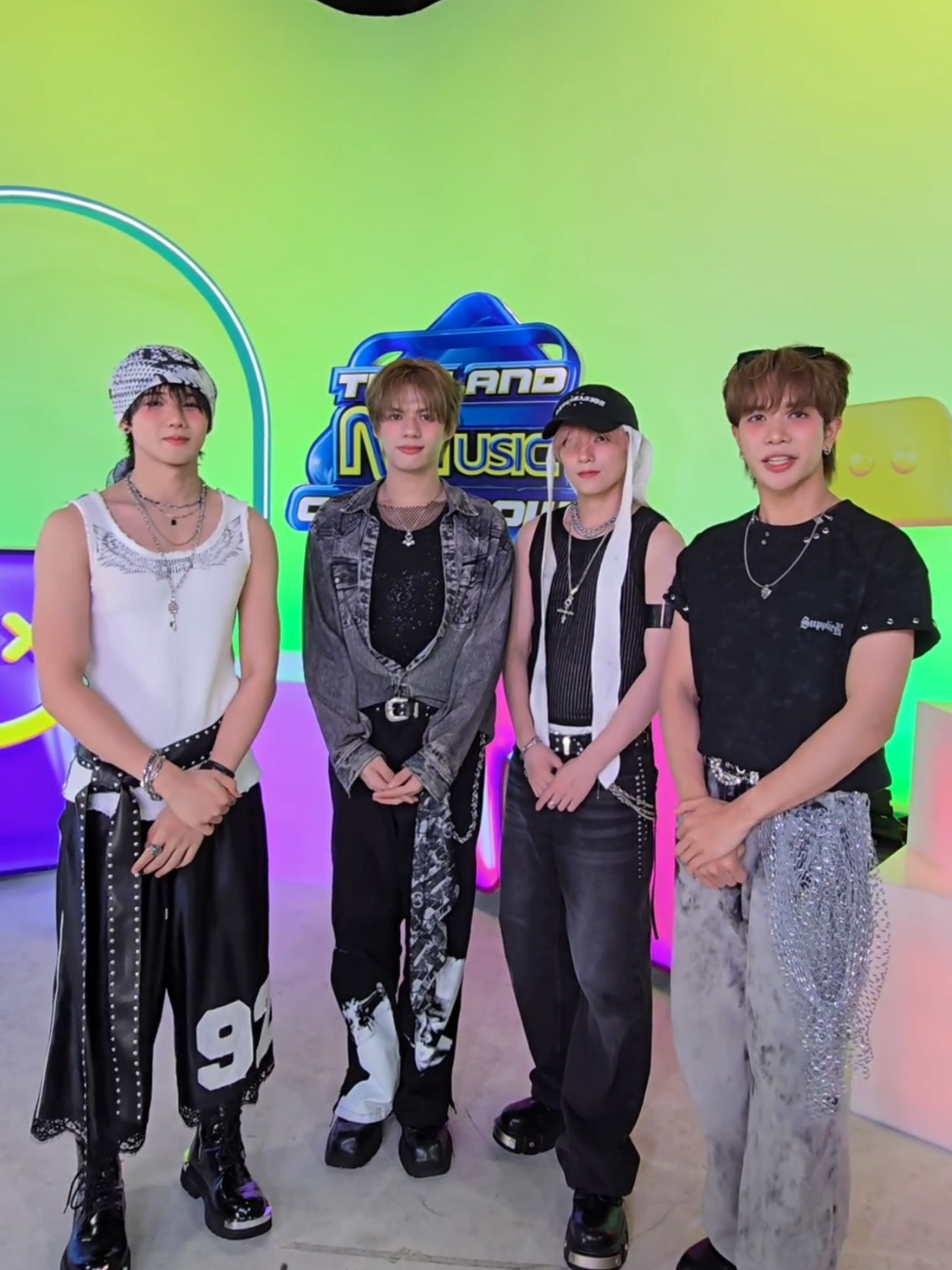 [#TMC_EP26] รอเจอทุกคนในรายการ Thailand Music Countdown ทางช่อง 3 HD วันอาทิตย์นี้ เวลา 16.45 น. หรือทาง Youtube Live : Thailand Music Countdown เวลา 16.00 น. นะค้าบบ🫶🏻 @a.side_official #ASIDE_SATURDAY #ASIDE #TMC2025 #ThailandMusicCountdown #TrueCJCreations #Ch3Thailand #บันเทิงTikTok