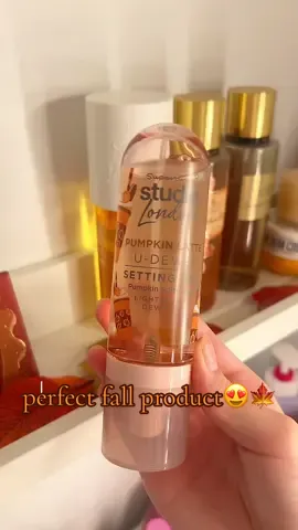 Pumpkin latte setting mist!🍁makeup lasted all day even in school air😍 SHOP NOW AT SUPERDRUG!! #studiolondon #superdrug #fall #fyp #settingspray 
