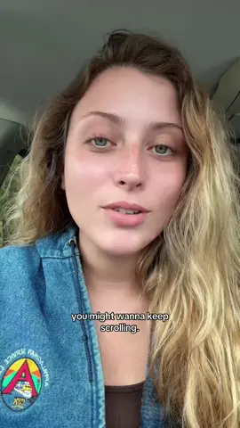 What did you think of this one? 🫣 #scarystory #lipstain #creepy #onthisday 