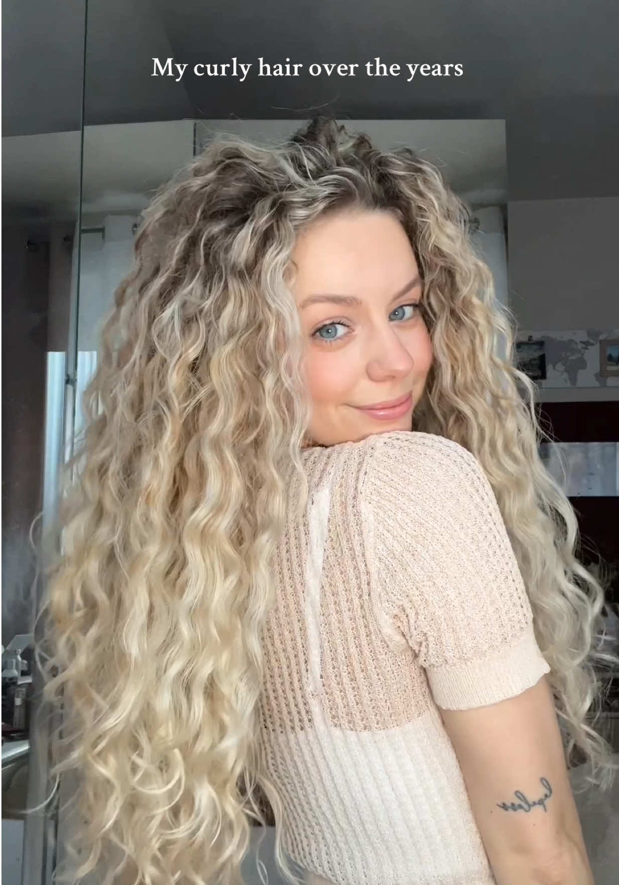 I think the biggest change so far 🥹✨🤌🏽 Naturlocken über die Jahre hinweg #curlyhair #curlsovertheyears  #naturalcurls #curlyhairjourney #lockenkopf 